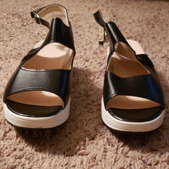 Shoes - Picture 2 of 2